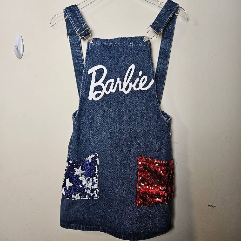 Barbie X Missguided Blue Denim American Flag Dungaree Mini Jumper Dress, Blue Si